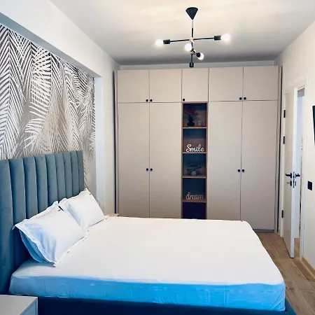 Damar Infinity And Pool Mamaia- Private Parking