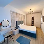 Damar Infinity And Pool Mamaia- Private Parking Năvodari