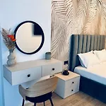 Appartamento Damar Infinity And Pool Mamaia- Private Parking