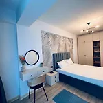 Appartamento Damar Infinity And Pool Mamaia- Private Parking Năvodari