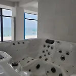 Damar Infinity And Pool Mamaia- Private Parking Appartamento